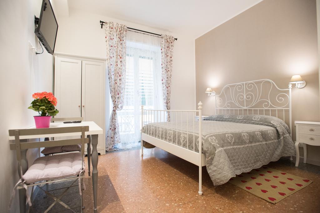 La Chiave Di Roma Bed and Breakfast Værelse billede